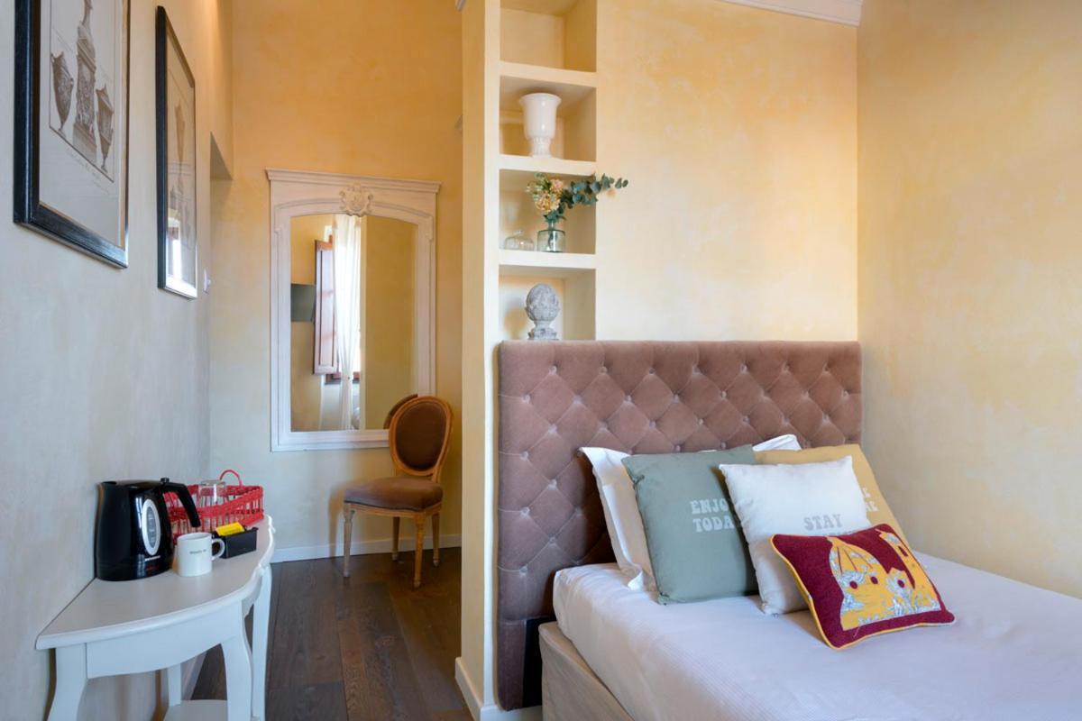 Bed and Breakfast Mabelle Firenze Residenza Sassetti Exterior foto